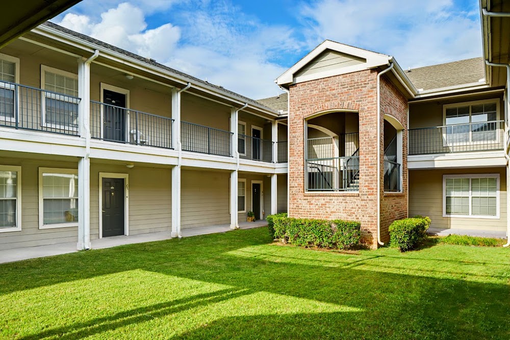 The Village at Johnson Creek Apartment Homes