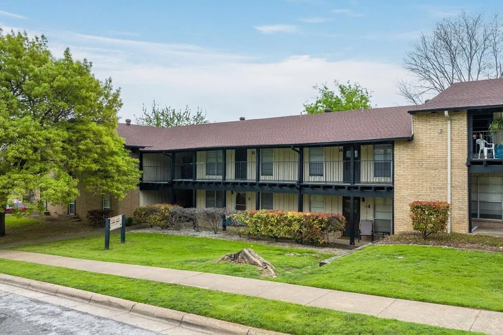 Premier Gardens Apartments