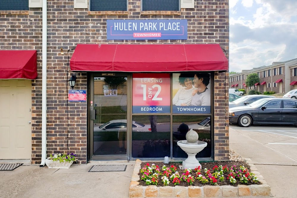Hulen Park Place Townhomes