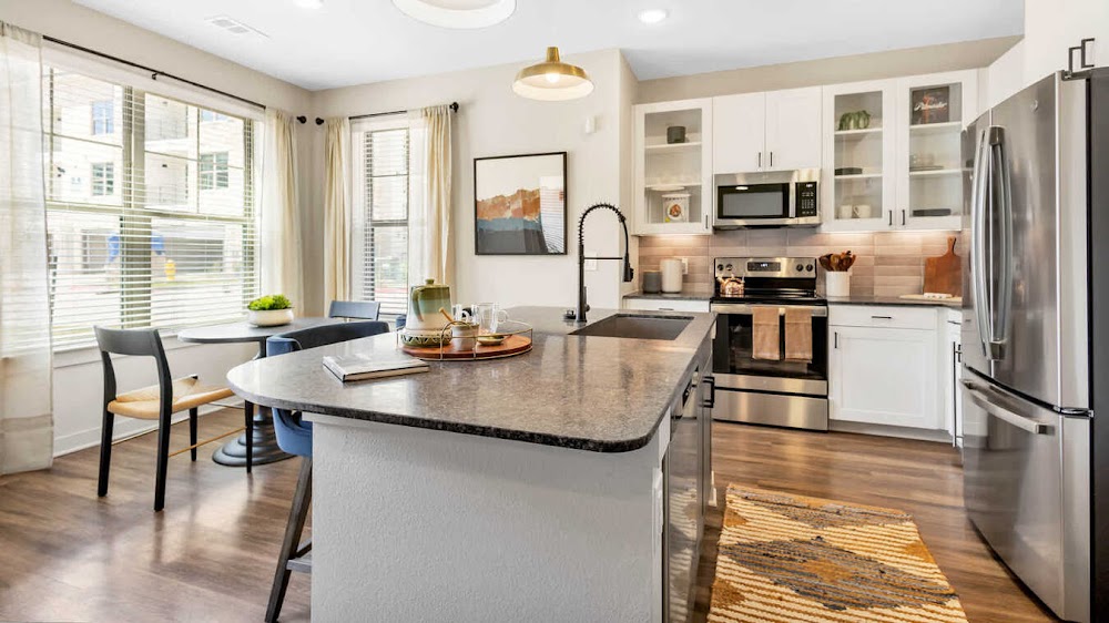Trailwinds Grapevine Apartments