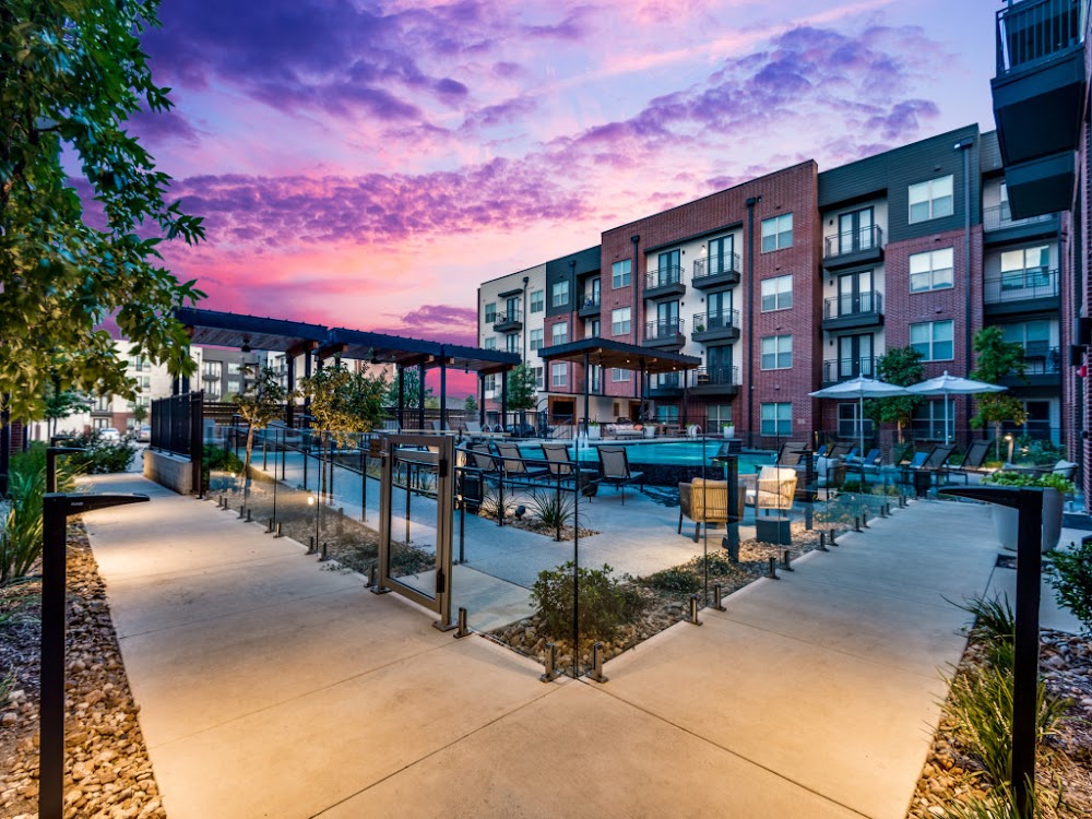 Lenox Cooper Apartments