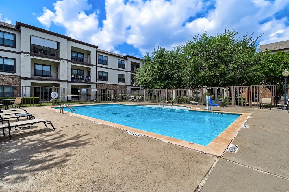Lindbergh Parc Apartments